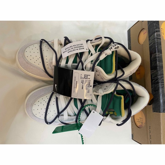 NIKE(ナイキ)のNIKE OFF WHITE Dunk ナイキオフホワイトダンク　lot20  メンズの靴/シューズ(スニーカー)の商品写真