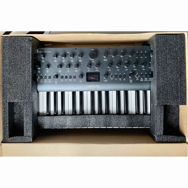 Modal Electronics Argon 8 ウェーブテーブルシンセ | www.jarussi.com.br