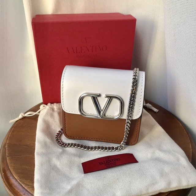 最適な材料 【超美品】ヴァレンティノ - VALENTINO ガラヴァーニ
