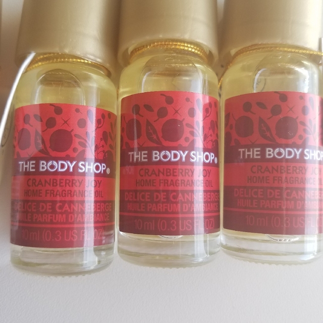 THE BODY SHOP(ザボディショップ)のボディショップ ホームフレグランスオイル 4本 未使用品 コスメ/美容のリラクゼーション(アロマオイル)の商品写真