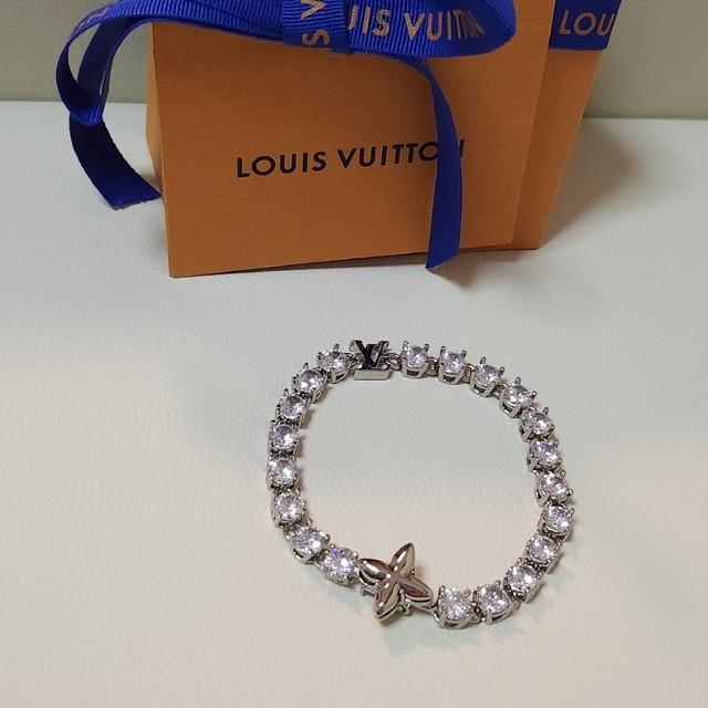 新品未使用 LOUIS VUITTON ブラスレ・フレンドシップ MP222E