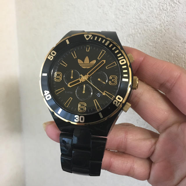 adidas ゴールドブラック　腕時計　新品未使用