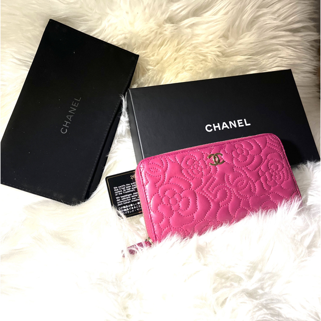 CHANEL カメリアエンボスNO5 ラウンドジップ　ロングウォレット　シャネル