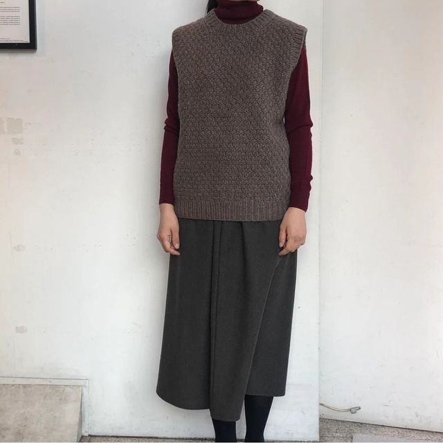 MUJI (無印良品)(ムジルシリョウヒン)の無印　手編みニットベスト レディースのトップス(ニット/セーター)の商品写真