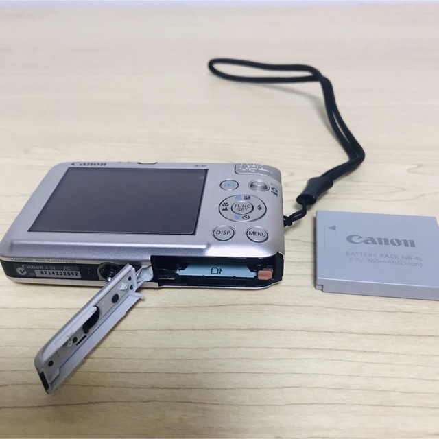 Canon(キヤノン)のキャノン　コンパクトデジタルカメラ IXY DIGITAL 210 IS スマホ/家電/カメラのカメラ(コンパクトデジタルカメラ)の商品写真