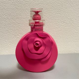 ヴァレンティノ(VALENTINO)のヴァレンティノ　ピンク　50ml(香水(女性用))