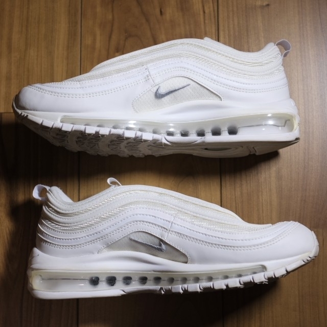 NIKE(ナイキ)のエアマックス97 26cm 中古品 メンズの靴/シューズ(スニーカー)の商品写真