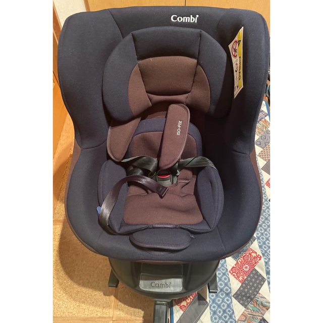 combi チャイルドシート ISOFIX クルムーヴ