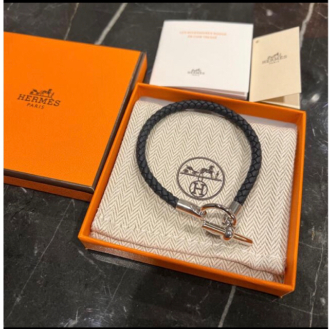 Hermes(エルメス)のHERMES エルメス レザーブレスレット グレナン　T4 メンズのアクセサリー(ブレスレット)の商品写真