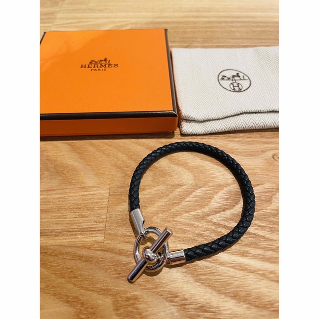 Hermes(エルメス)のHERMES エルメス レザーブレスレット グレナン　T4 メンズのアクセサリー(ブレスレット)の商品写真