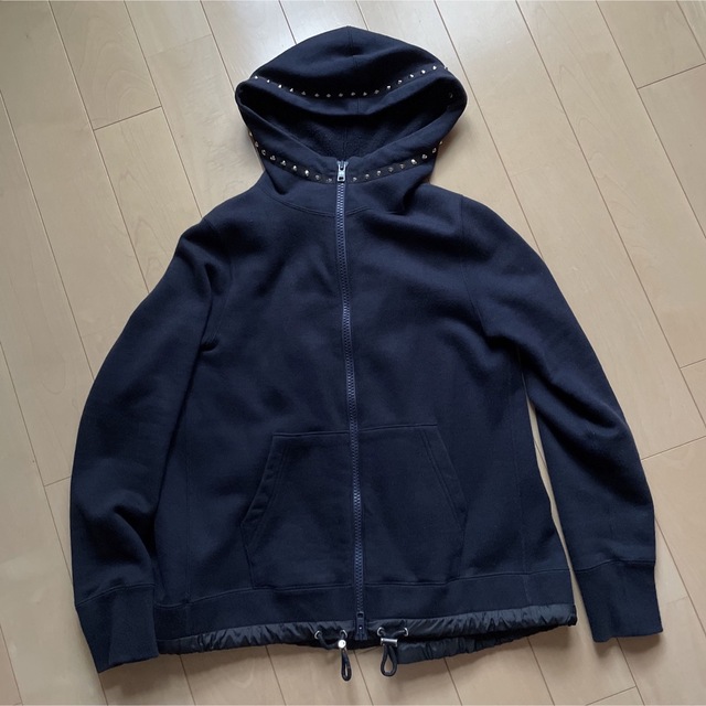 sacai パーカー ウィメンズ 紺 スタッズ レディース トップス
