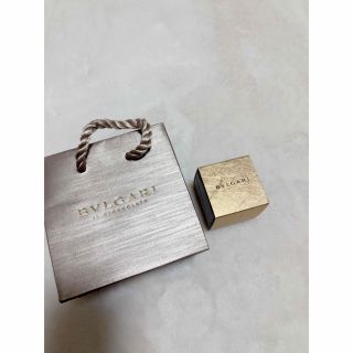 ブルガリ(BVLGARI)のブルガリ　チョコレートジェムズ　2023 1粒(菓子/デザート)