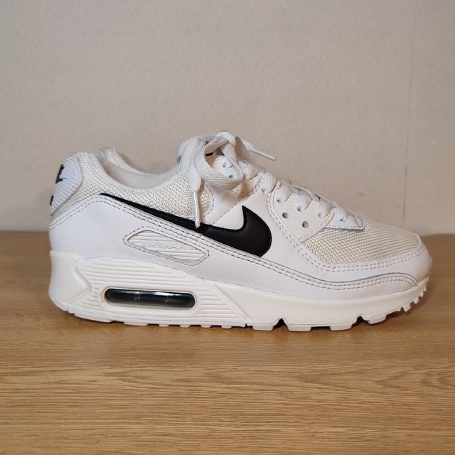 美品 大人気 NIKE AIR MAX 90 MONOTONE