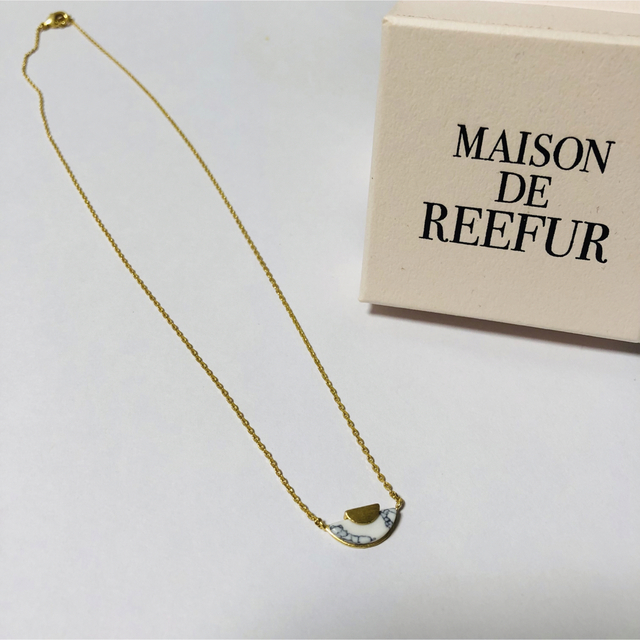 Maison de Reefur(メゾンドリーファー)のMAISON DE REEFURネックレス レディースのアクセサリー(ネックレス)の商品写真