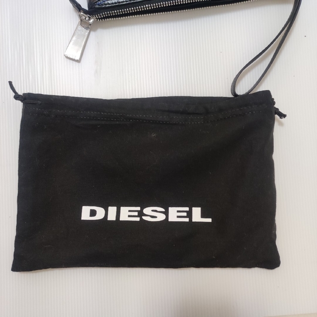 DIESEL(ディーゼル)のディーゼル クラッチバッグ メンズのバッグ(その他)の商品写真