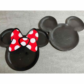 ディズニー(Disney)のミッキーミニー　プラスチック皿 大(食器)