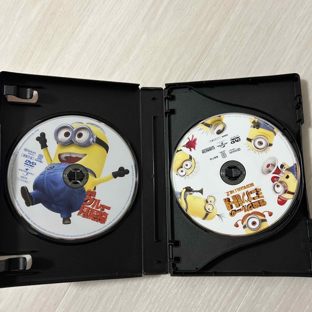 UNIVERSAL ENTERTAINMENT(ユニバーサルエンターテインメント)のミニオンDVD エンタメ/ホビーのDVD/ブルーレイ(キッズ/ファミリー)の商品写真