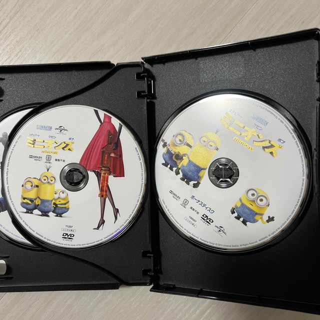 UNIVERSAL ENTERTAINMENT(ユニバーサルエンターテインメント)のミニオンDVD エンタメ/ホビーのDVD/ブルーレイ(キッズ/ファミリー)の商品写真