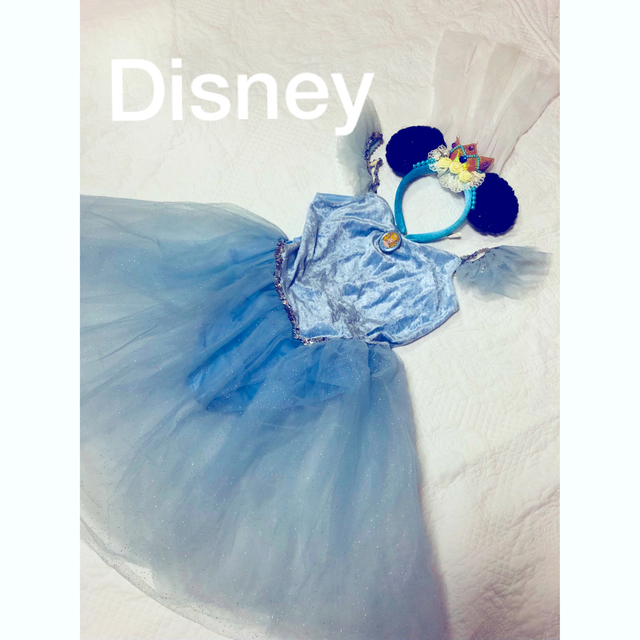 Disney(ディズニー)のDisney シンデレラコスプレドレス　カチューシャ　セット エンタメ/ホビーのコスプレ(衣装一式)の商品写真