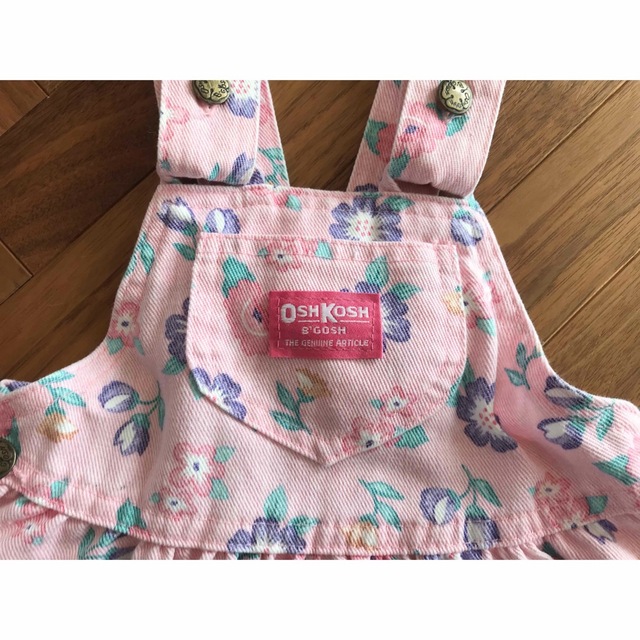 キッズ服女の子用(90cm~)oshkosh  ピンク花柄ジャンパースカート　4T