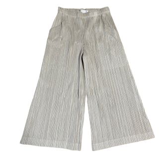 プリーツプリーズイッセイミヤケ(PLEATS PLEASE ISSEY MIYAKE)のプリーツプリーズ　イッセイミヤケ　ワイドパンツ　グレー(カジュアルパンツ)