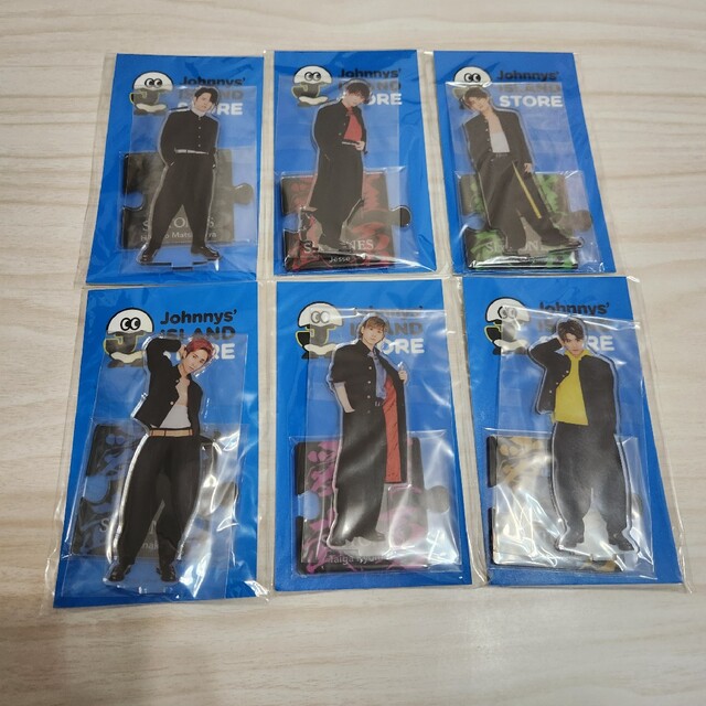 新品未開封 SixTONES アクリルスタンド