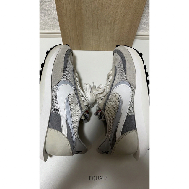 sacai(サカイ)のsacai × NIKE LDV WAFFLE WHITE 27.5 メンズの靴/シューズ(スニーカー)の商品写真