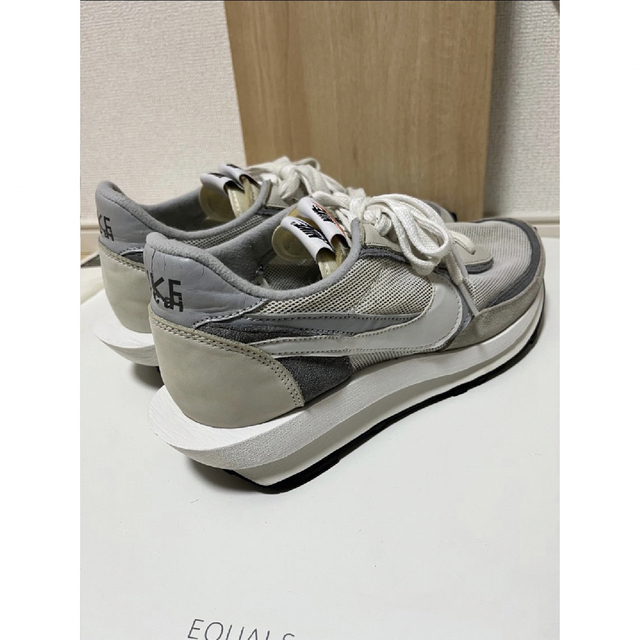 sacai(サカイ)のsacai × NIKE LDV WAFFLE WHITE 27.5 メンズの靴/シューズ(スニーカー)の商品写真