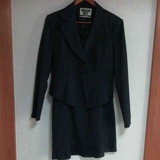 黒のジャケットとワンピース2点セット　M(スーツ)