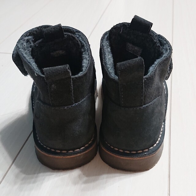 ZARA KIDS(ザラキッズ)のZARAキッズ ブーツ 17.5cm キッズ/ベビー/マタニティのキッズ靴/シューズ(15cm~)(ブーツ)の商品写真