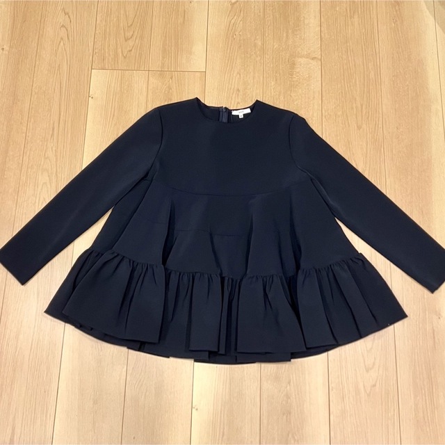 yori ティアードストレッチブラウス ネイビー 36 低価格で大人気の www