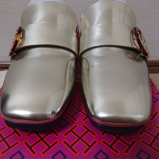 トリーバーチ シドニーバックレス ローファー ミュール サンダル