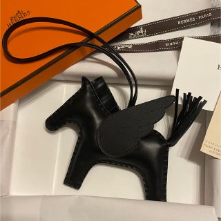 エルメス(Hermes)のRI専用【新品未使用】エルメス　ペガサス　ソーブラック(バッグチャーム)