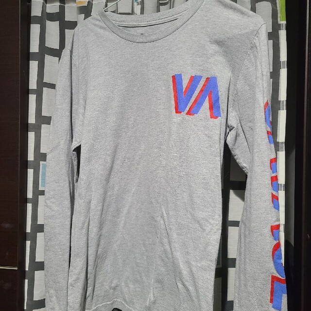 RVCA(ルーカ)のRVCA ルーカ ロンT Sサイズ メンズのトップス(Tシャツ/カットソー(七分/長袖))の商品写真