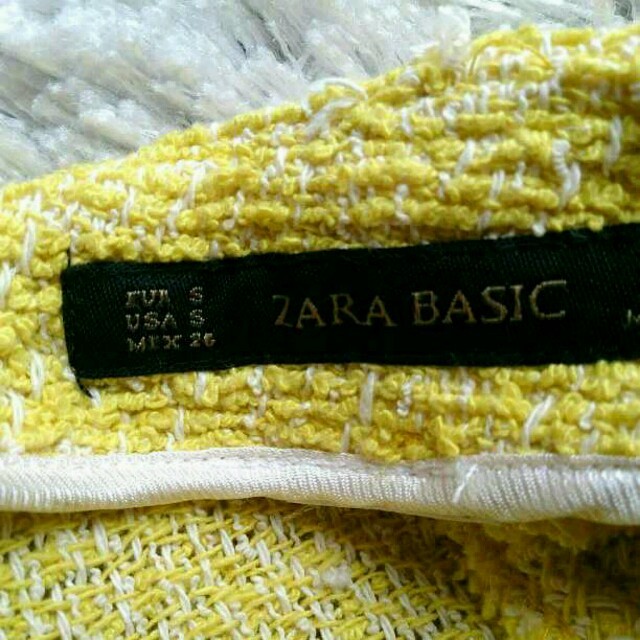 ZARA(ザラ)の値下げ！ZARA BASICのショートパンツ レディースのパンツ(ショートパンツ)の商品写真