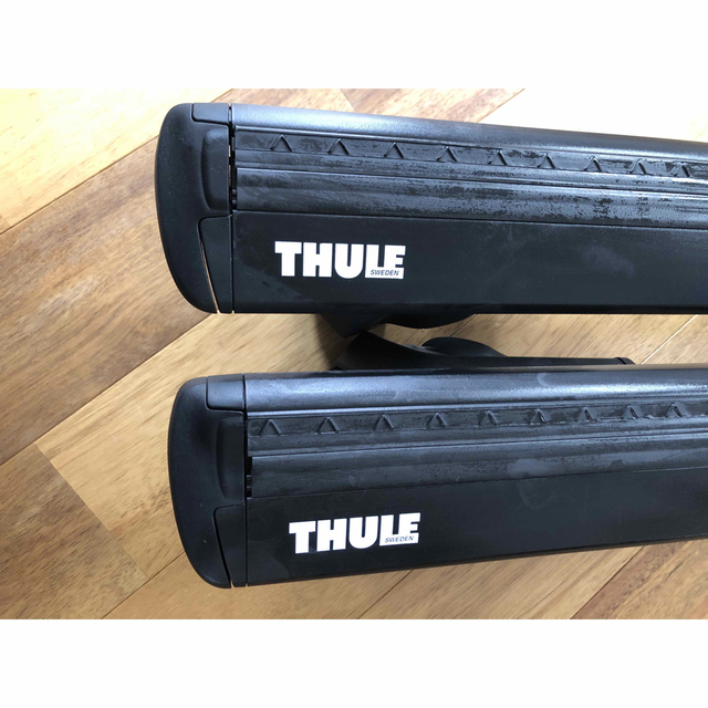 THULE(スーリー)の値下げ　THULE スーリー　セット　フット・バー 自動車/バイクの自動車(車外アクセサリ)の商品写真