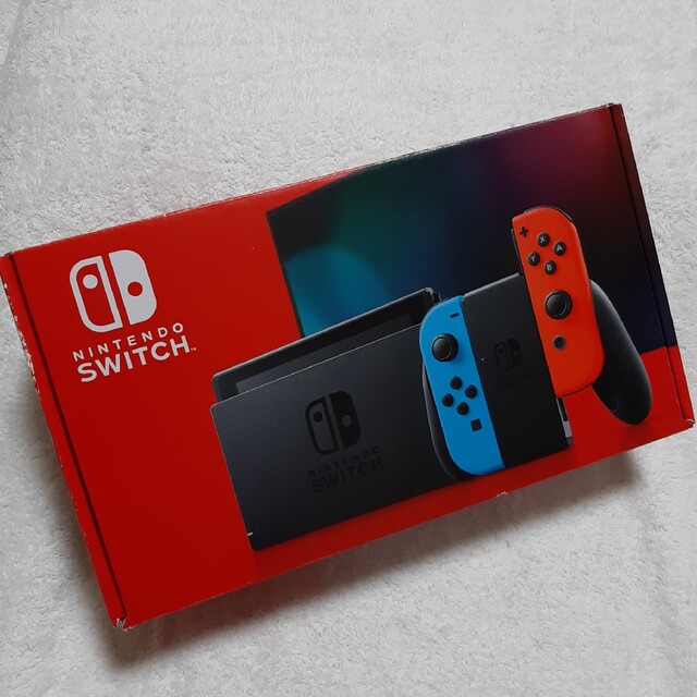 【送料込み】Nintendo Switch 本体　箱無し　ソフト6本セット