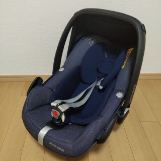 マキシコシ(Maxi-Cosi)のMaxi-Cosi（マキシコシ）チャイルドシート ペブルプロ 2019年製(自動車用チャイルドシート本体)