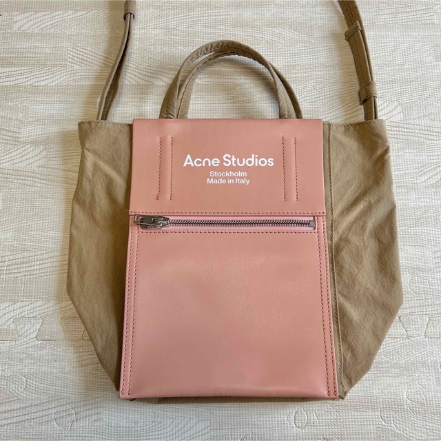 acne studios バッグトートバッグ