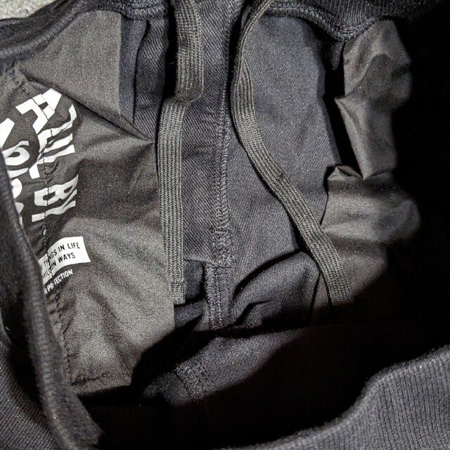 AZUL by moussy(アズールバイマウジー)のAZUL BY MOUSSY黒イージーパンツジョガーパンツブラックトラックパンツ メンズのパンツ(その他)の商品写真