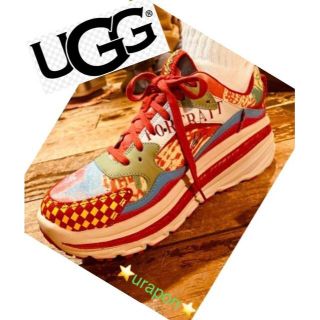 アグ(UGG)の完売しました。。✨26✨UGG✨CA805 X Yokoo Portrait(スニーカー)