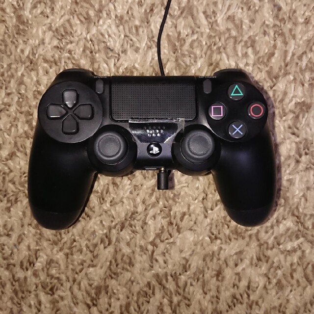 PS4 純正コントローラー