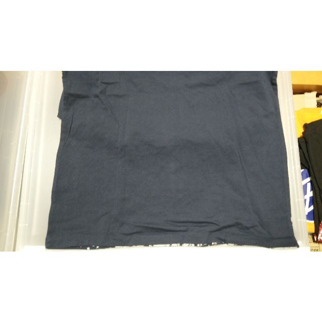 UNIQLO(ユニクロ)のUNIQLO　UT　イエロー・モンキー　サイズ：Ｍ　未着用・購入時タグ付き メンズのトップス(Tシャツ/カットソー(半袖/袖なし))の商品写真