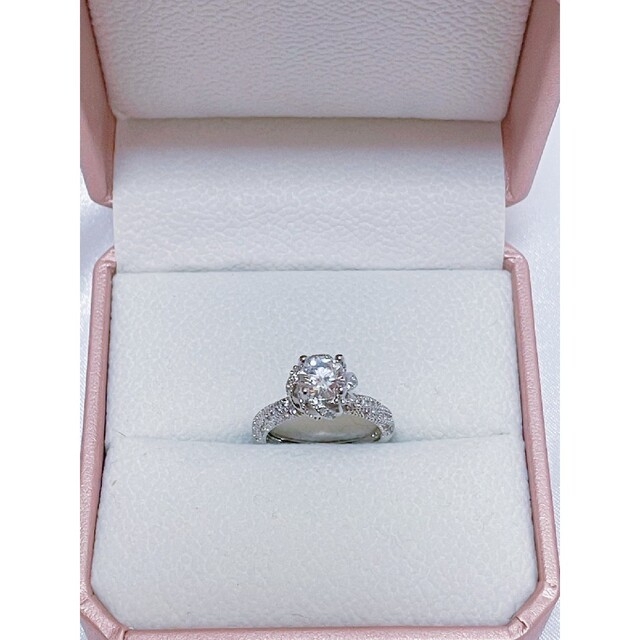 高級！！プラチナ ホワイトゴールド PT950 ダイヤモンド リング 指輪 レディースのアクセサリー(リング(指輪))の商品写真