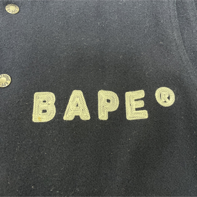 A BATHING APE(アベイシングエイプ)のBAPE スタジャン【APE ベイプ エイプ アベイシングエイプ NIGO】 メンズのジャケット/アウター(スタジャン)の商品写真