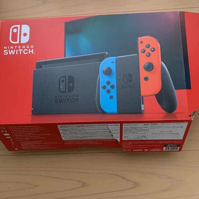 Nintendo Switch(ニンテンドースイッチ)のNintendo Switch JOY-CON(L) ネオンブルー/(R) ネオ エンタメ/ホビーのゲームソフト/ゲーム機本体(家庭用ゲーム機本体)の商品写真