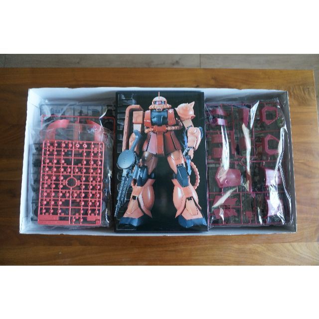 未組立・PG 1/60 MS-06S シャア専用ザクII 未組立・PG 1/60 MS-06S シャア専用ザクII