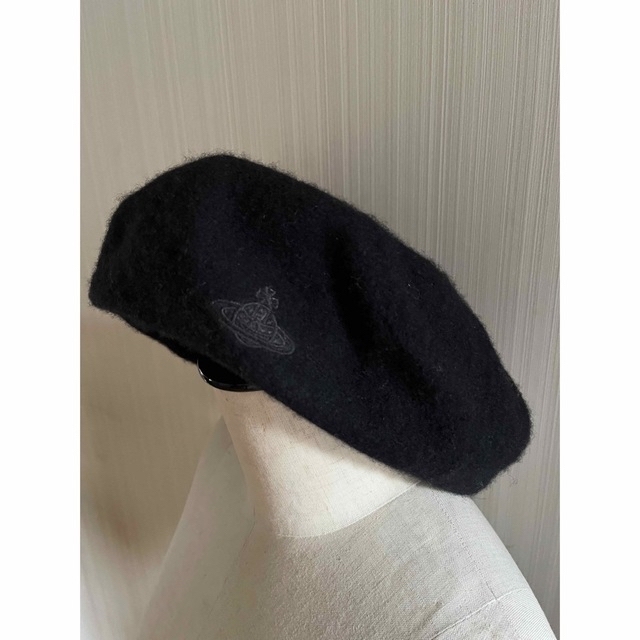 Vivienne Westwood(ヴィヴィアンウエストウッド)のhamimaru専用ヴィヴィアンウエストウッド　ベレー帽 レディースの帽子(ハンチング/ベレー帽)の商品写真
