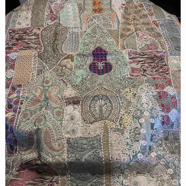 インド刺繍　カーペット　タペストリー