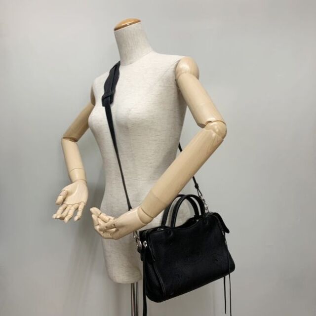 Balenciaga(バレンシアガ)のバレンシアガ/シティXS/ブラックアウト/黒/490610【BAG4026】 レディースのバッグ(ハンドバッグ)の商品写真